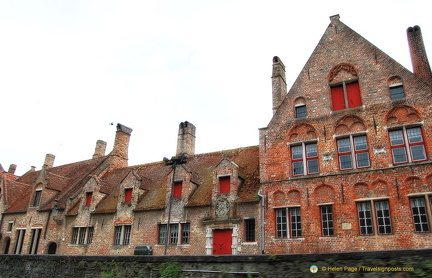 Canal houses